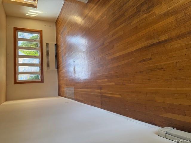 #4 photo, 561 Woodbury Road, Plainview , NY 11803