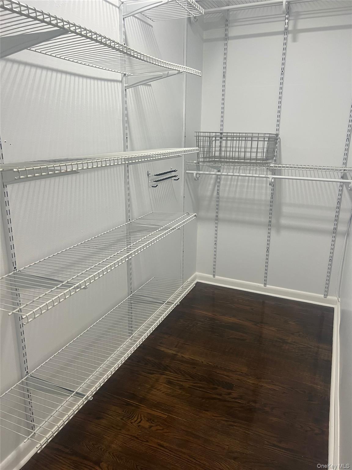 #12 photo, 8 Brevoort Drive, Pomona , NY 10970