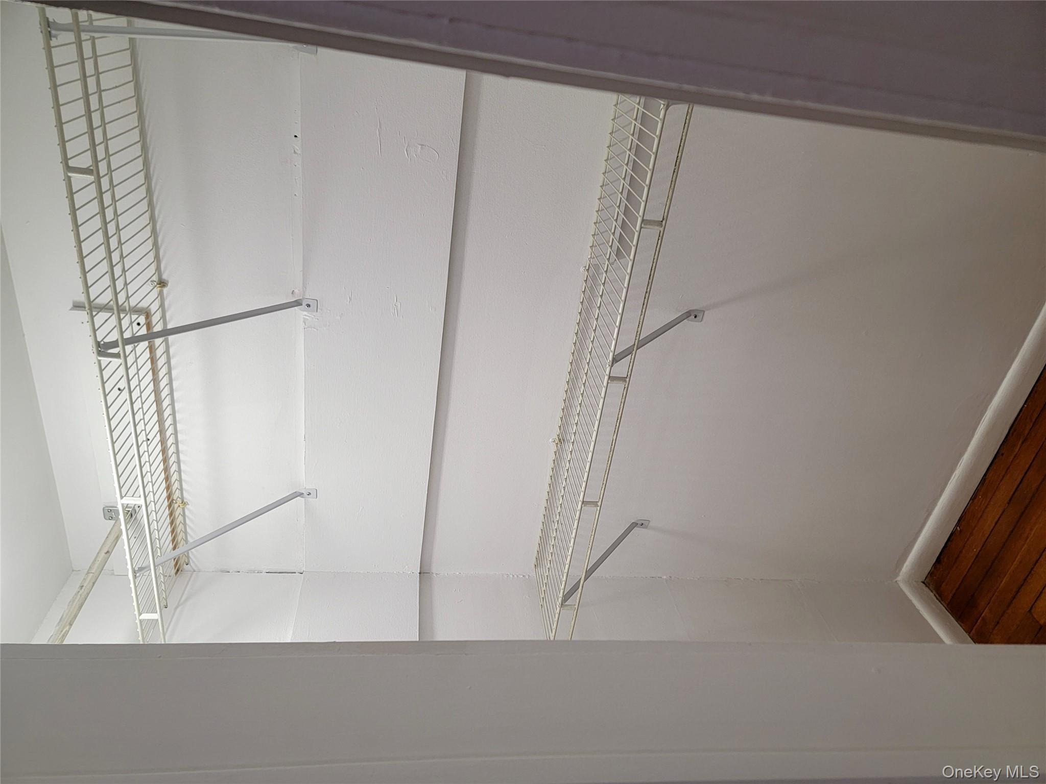 #9 photo, 111 N Broadway, Irvington , NY 10533