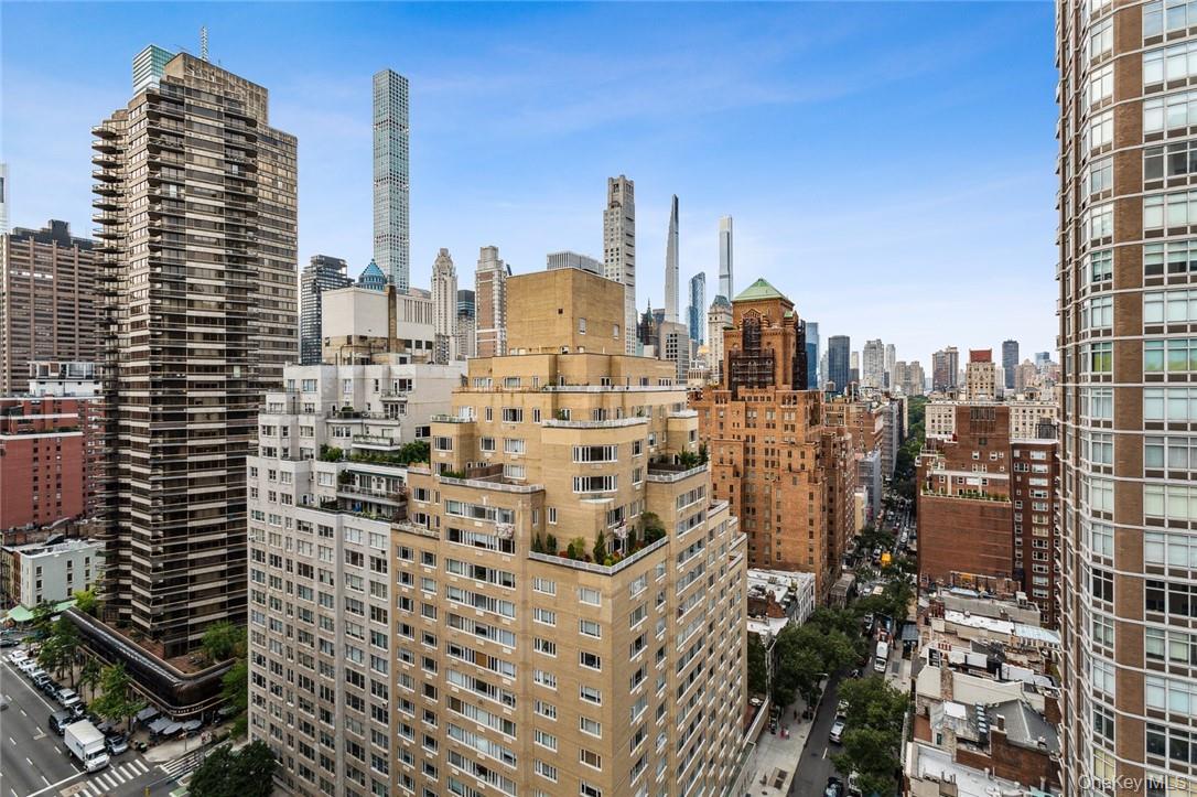 #10 photo, 205 East 63rd Street, New York (Manhattan) , NY 10065