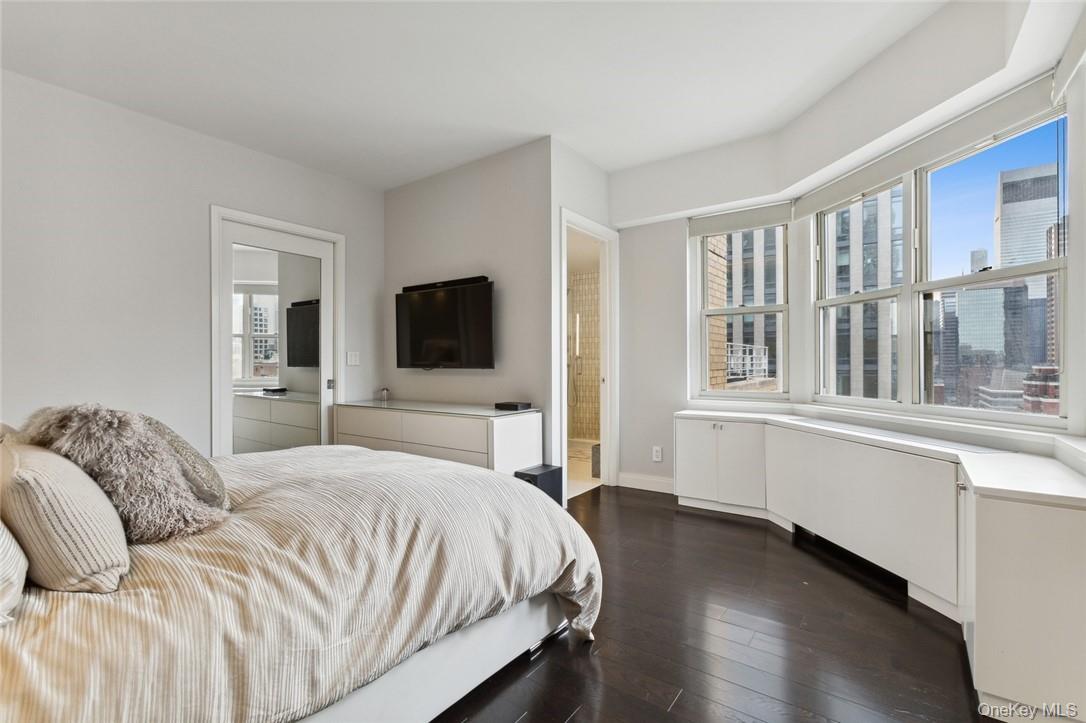 #12 photo, 205 East 63rd Street, New York (Manhattan) , NY 10065