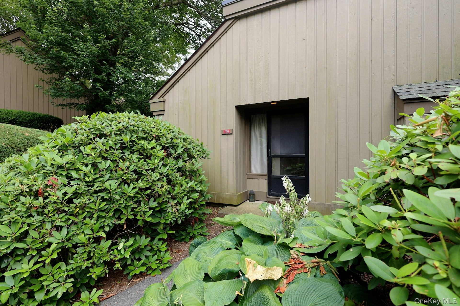 #1 photo, 129 Heritage Hills, Somers , NY 10589