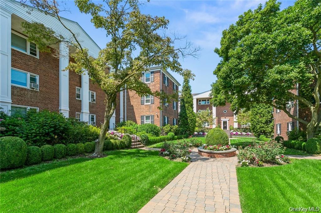 #18 photo, 1833 Palmer Avenue, Larchmont , NY 10538