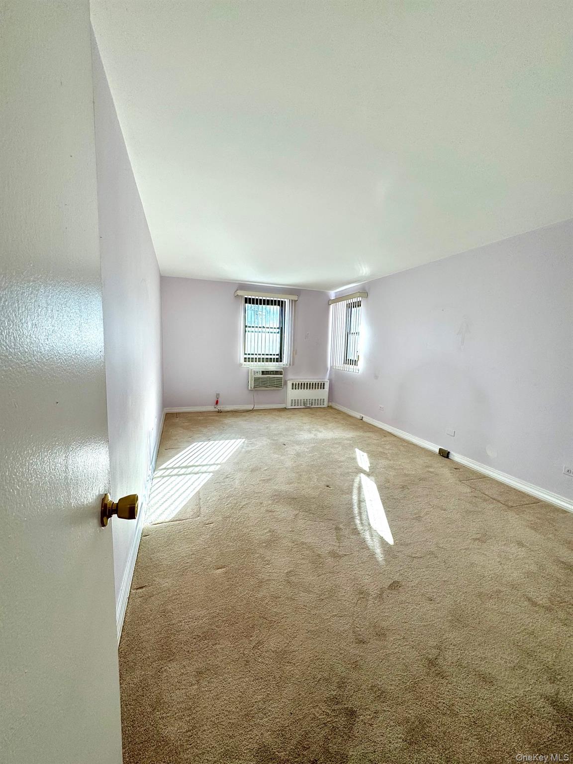 #9 photo, 85-10 151st Avenue, Howard Beach , NY 11414