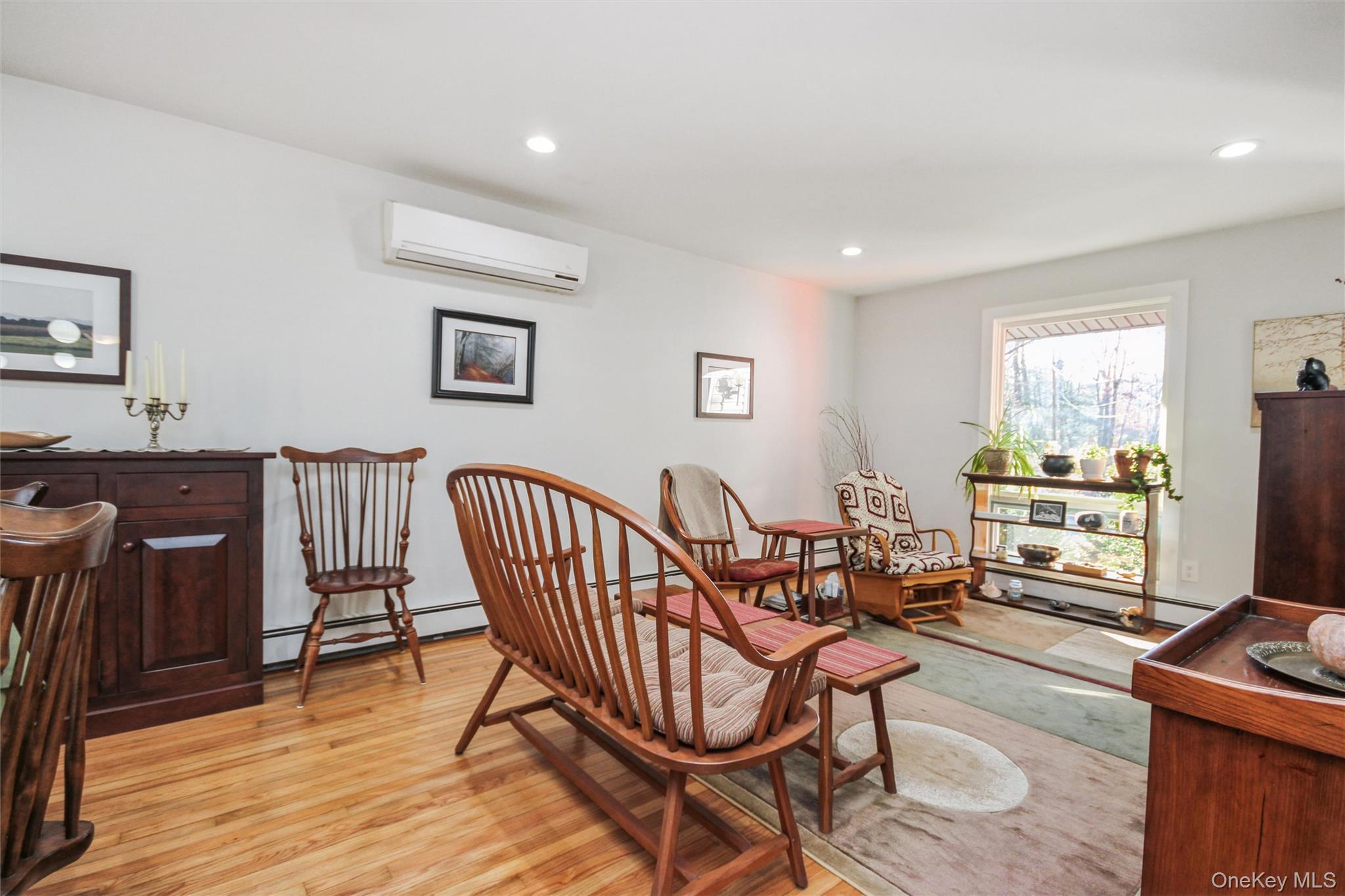 #14 photo, 5 Van Court, Hyde Park , NY 12538