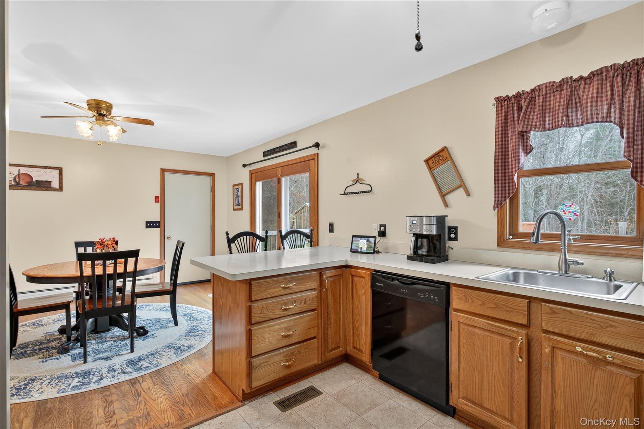 #10 photo, 10 Carly Drive, Highland , NY 12528