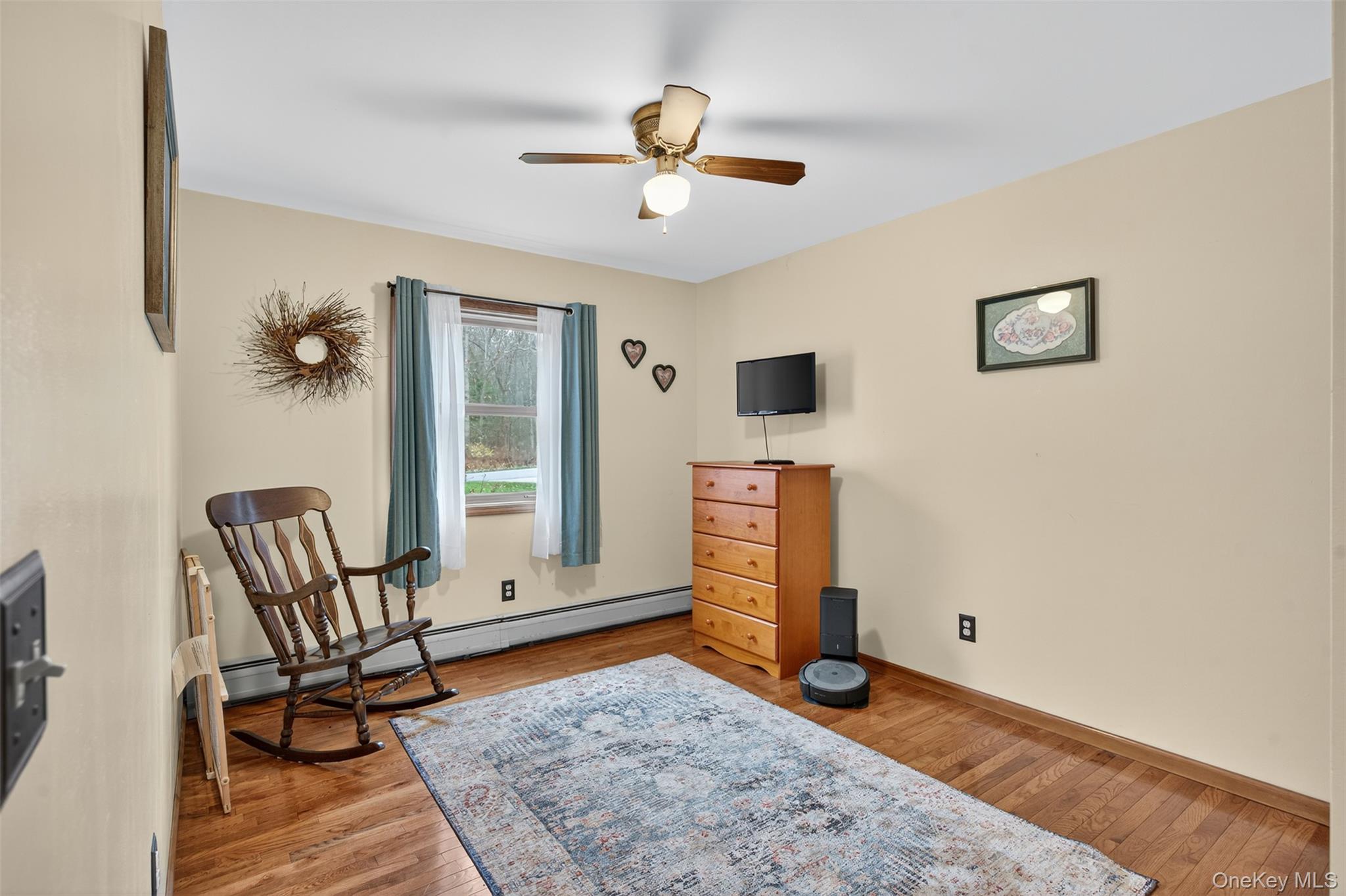 #15 photo, 10 Carly Drive, Highland , NY 12528