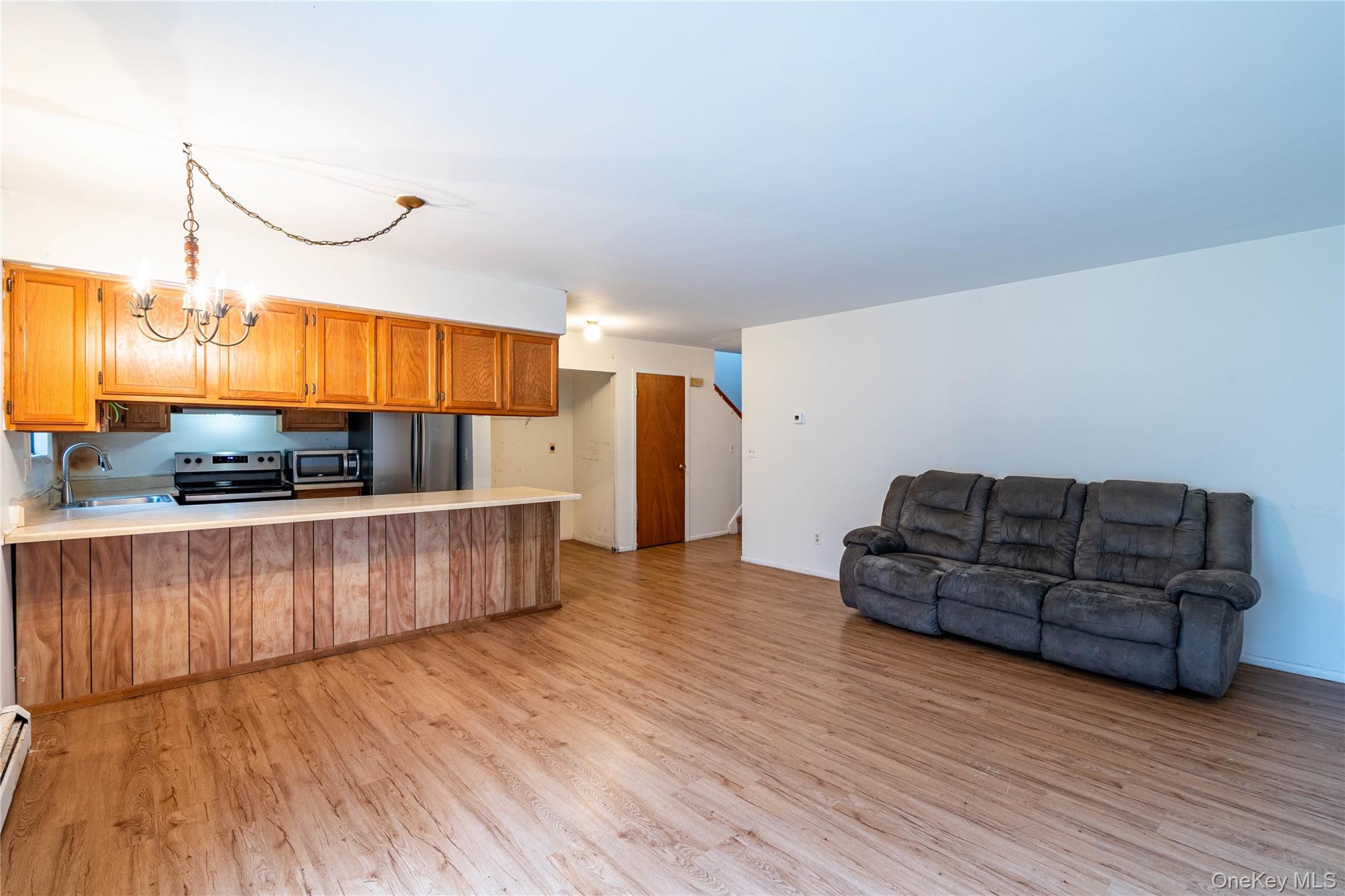 #10 photo, 6 Eaton Court, Middletown , NY 10940