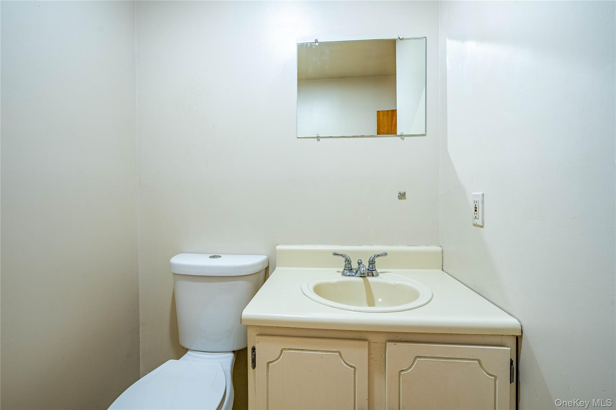 #17 photo, 6 Eaton Court, Middletown , NY 10940