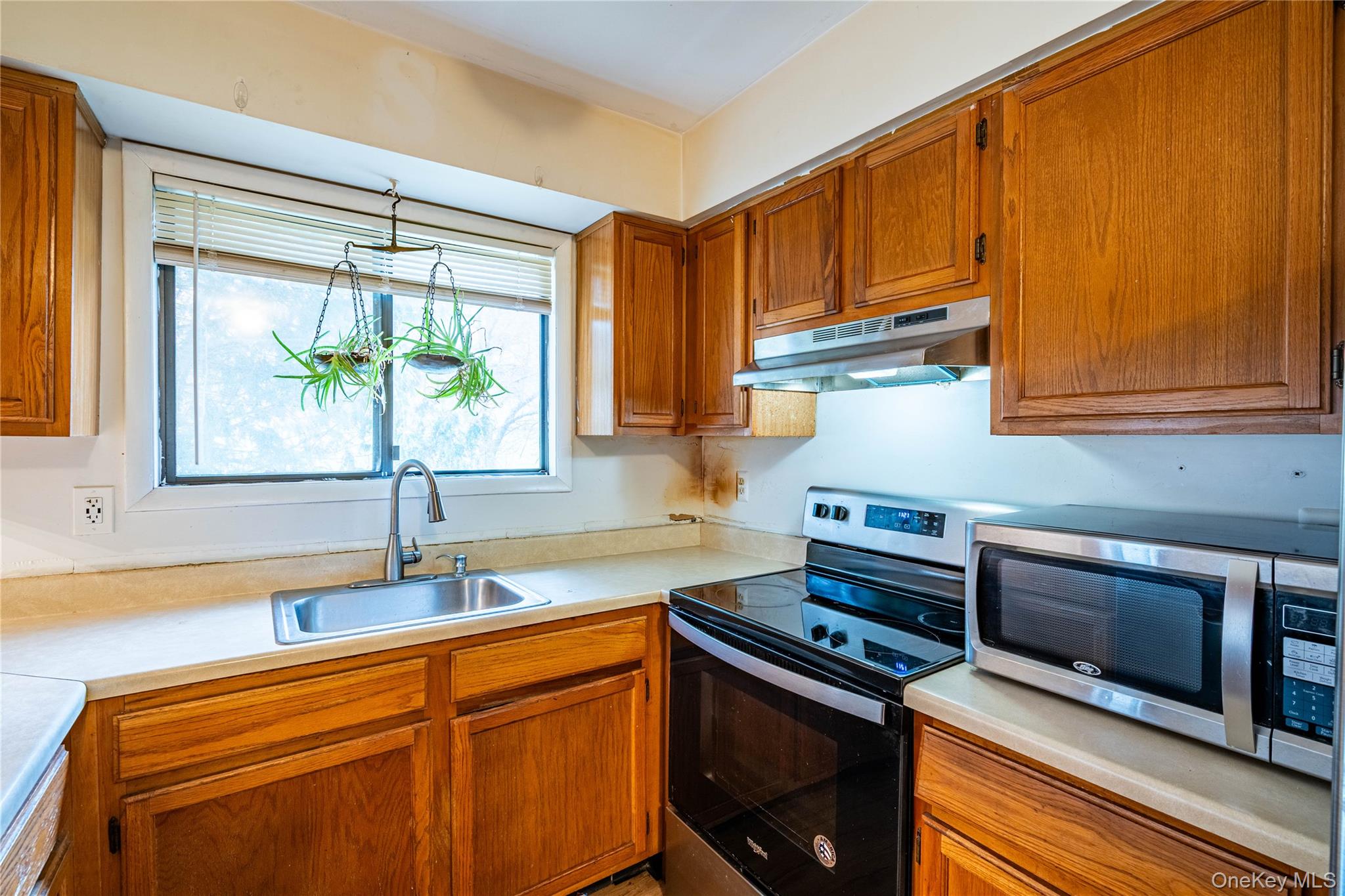 #6 photo, 6 Eaton Court, Middletown , NY 10940