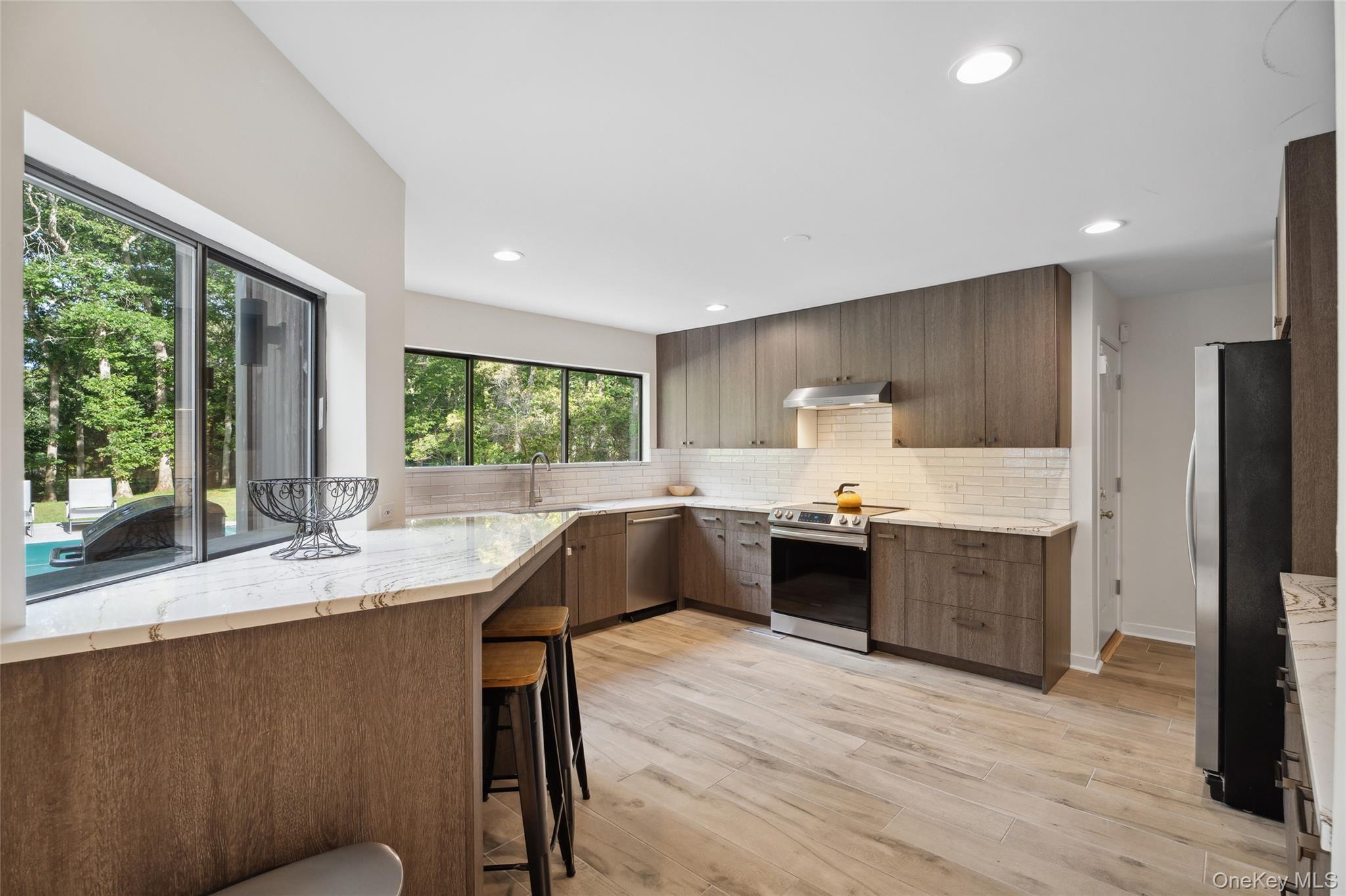 #9 photo, 26 Woodland Way, Quogue , NY 11959