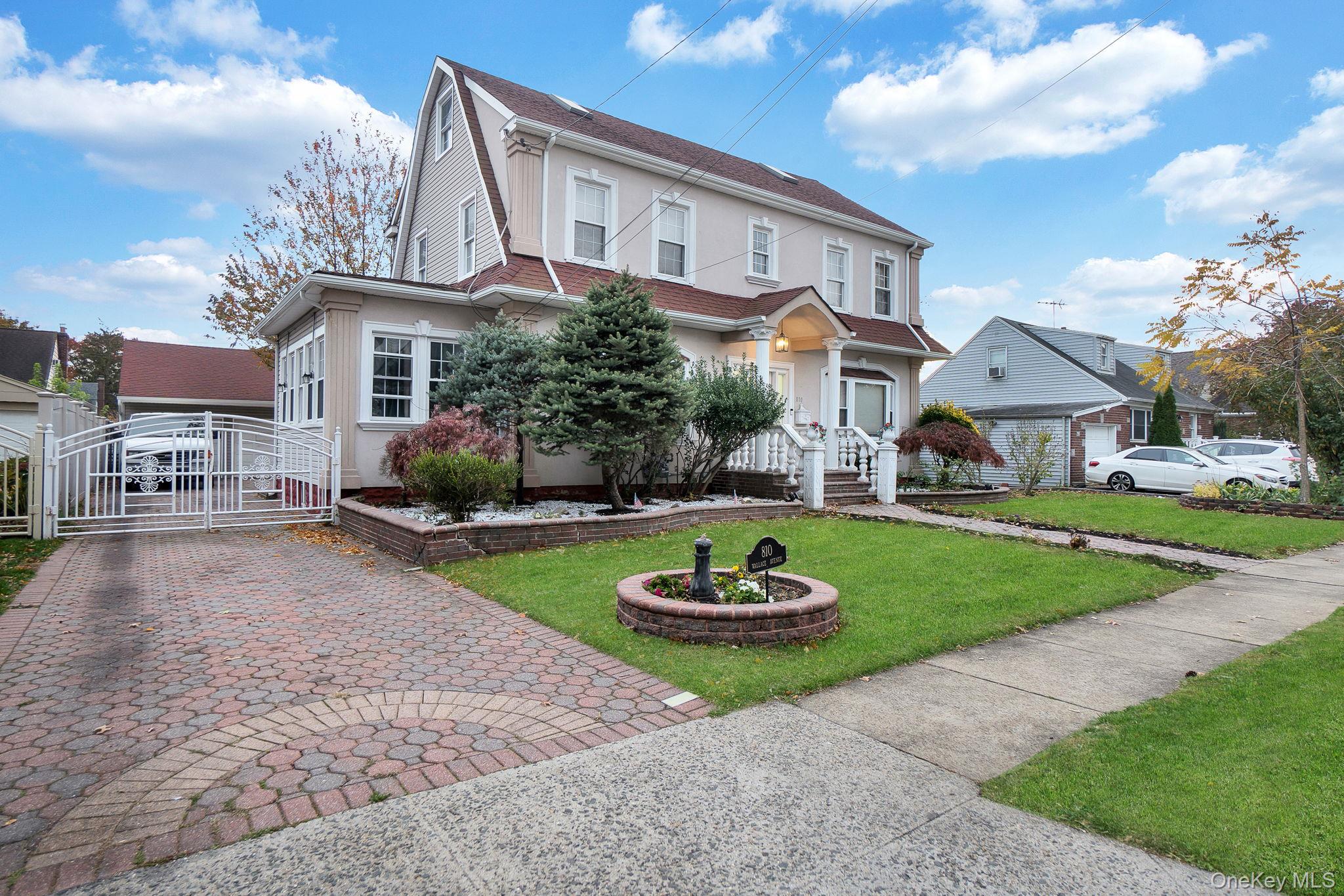 #2 photo, 810 Wallace Avenue, Baldwin , NY 11510