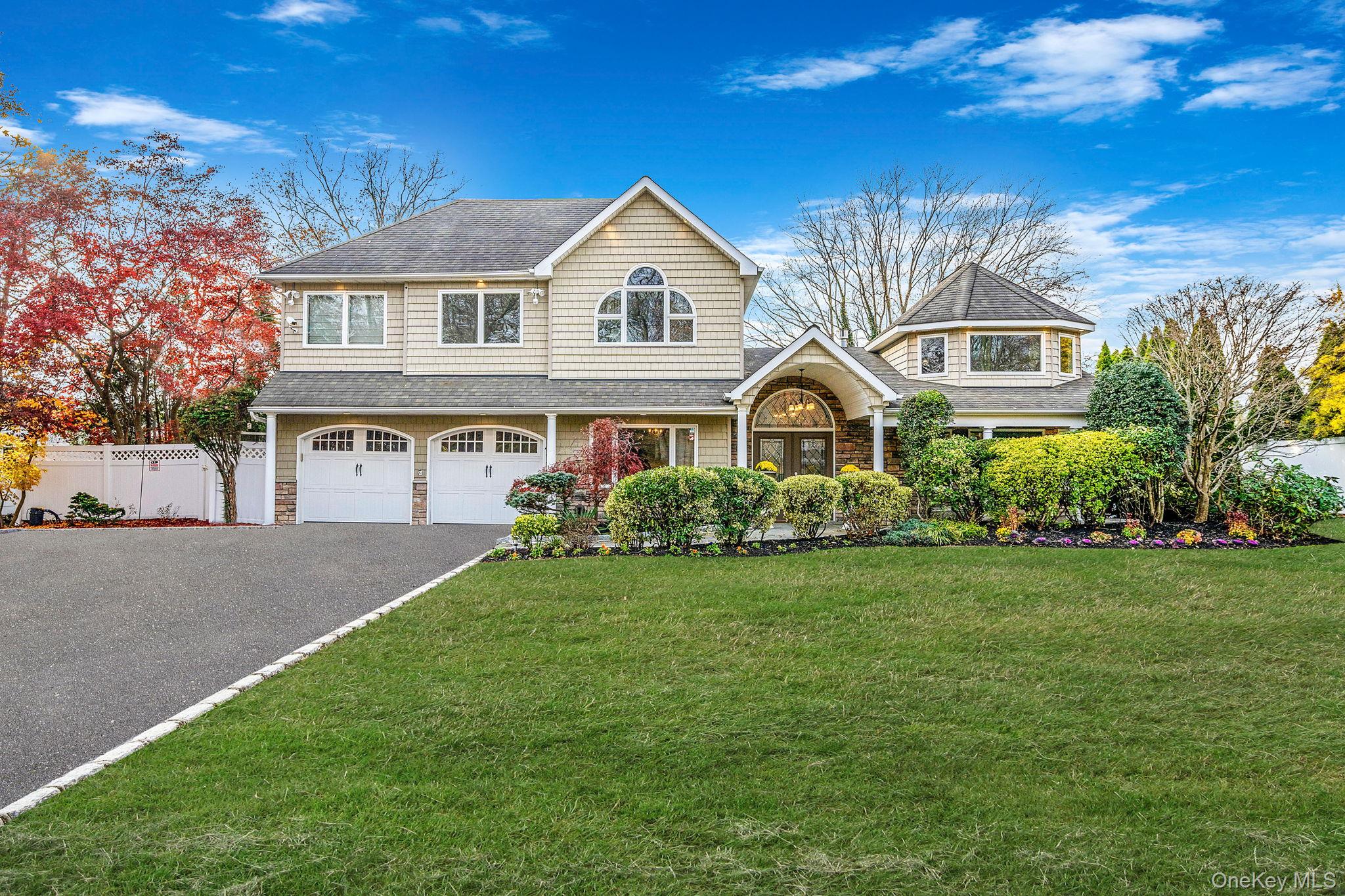 #1 photo, 310 Terry Road, Smithtown , NY 11787