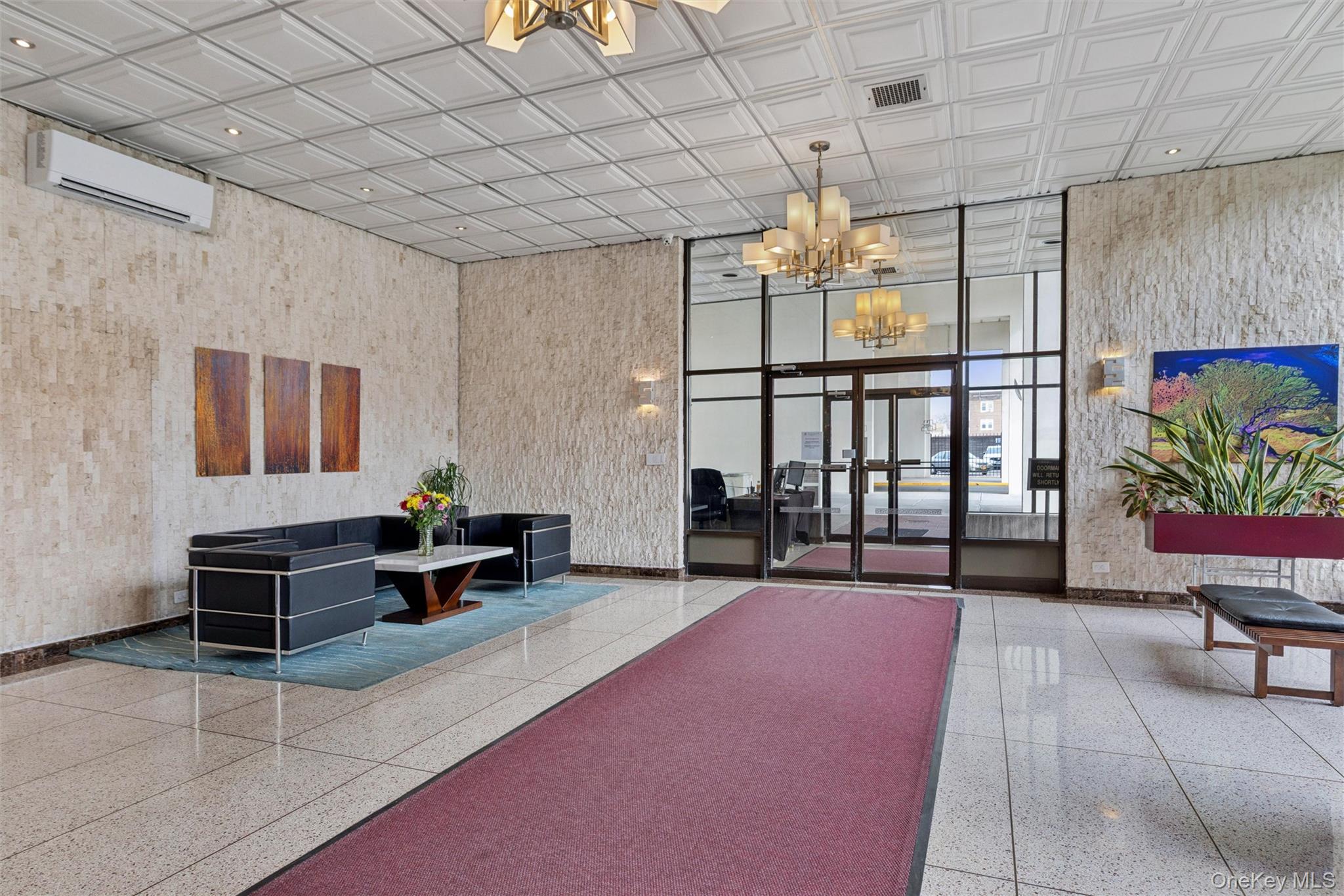 #12 photo, 150-38 Union Turnpike, Kew Garden Hills , NY 11367