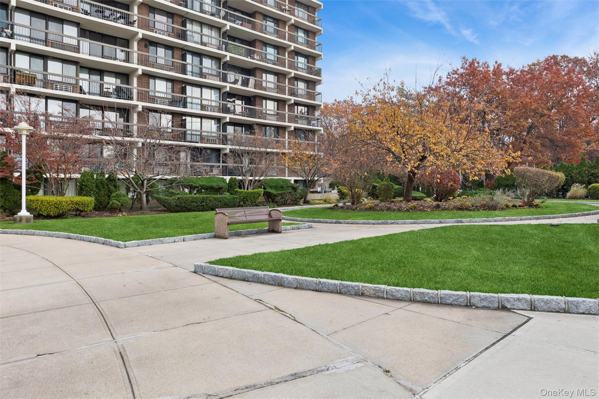 #14 photo, 150-38 Union Turnpike, Kew Garden Hills , NY 11367