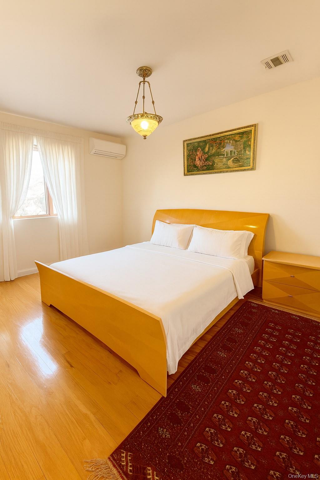 #10 photo, 144-24 Jewel Avenue, Kew Garden Hills , NY 11367