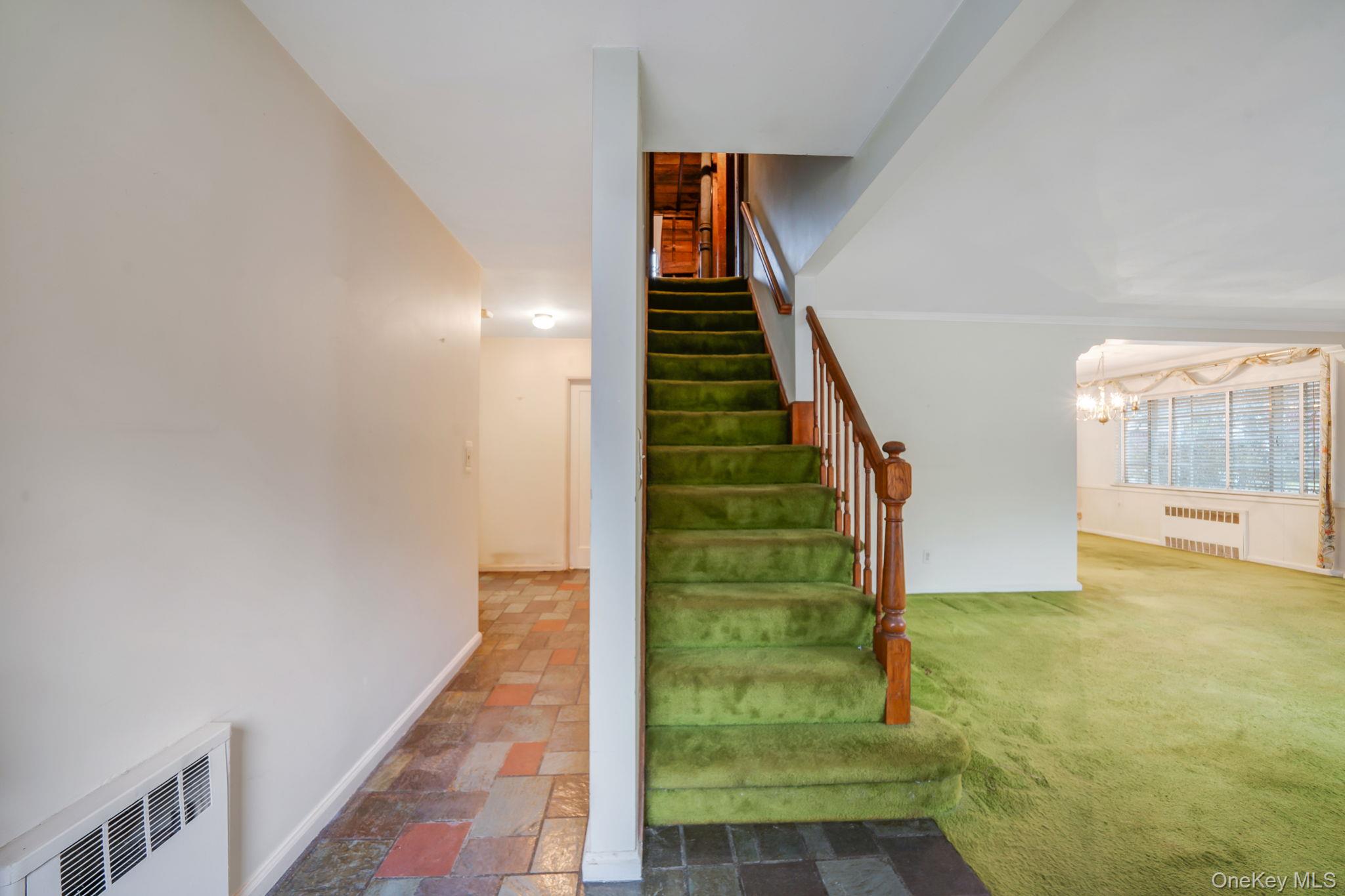 #8 photo, 23106 Union Turnpike, Bellerose Manor , NY 11427