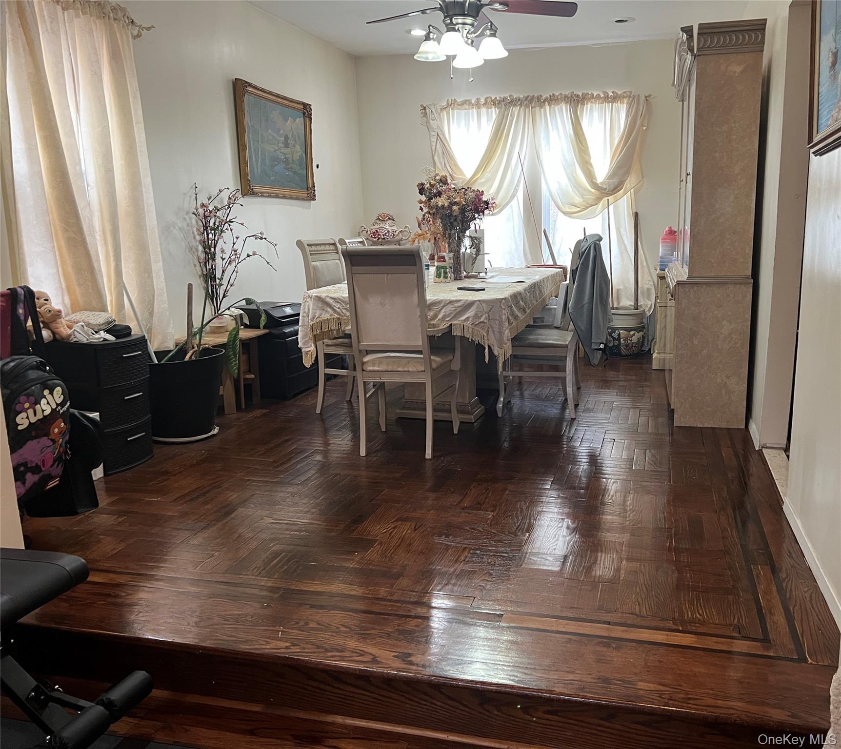 #4 photo, 104-09 201 Street, Saint Albans , NY 11412