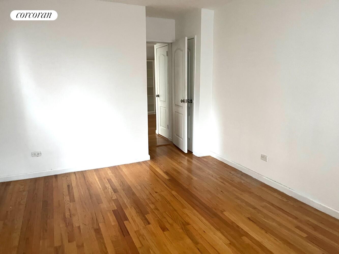 #6 photo, 200 E 28TH Street, Kips Bay , NY 10016