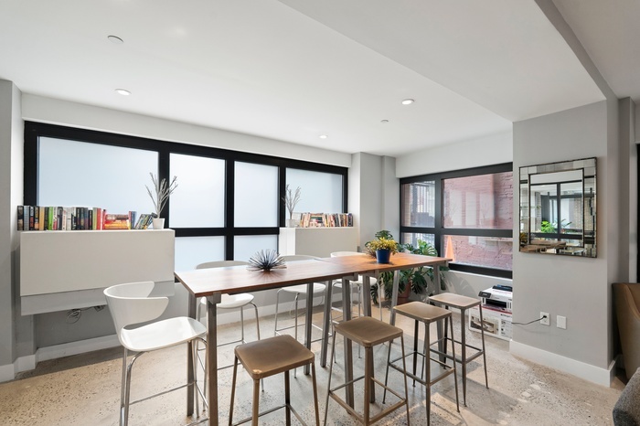 #10 photo, Brooklyn, Williamsburg , NY 11249