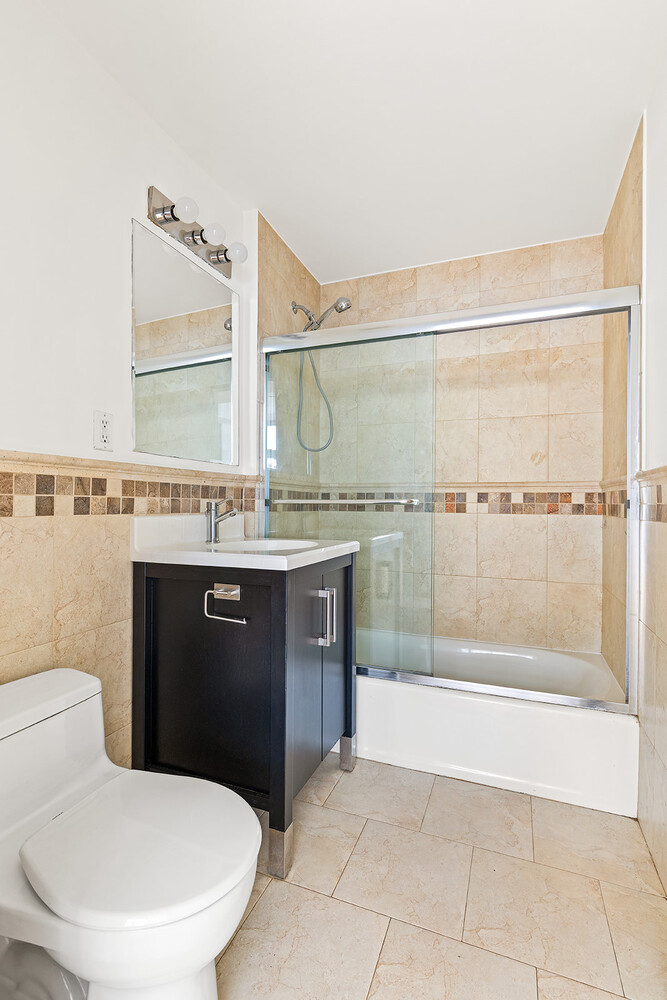 #17 photo, 231 16TH Street, South Slope , NY 11215