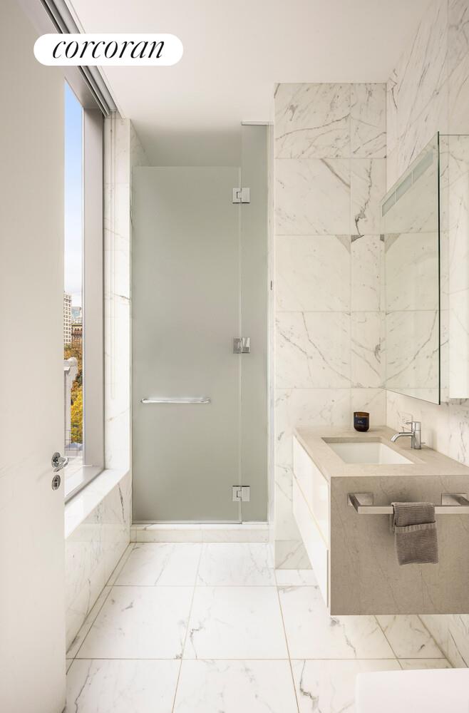 #16 photo, 23 E 22ND Street, Flatiron , NY 10010