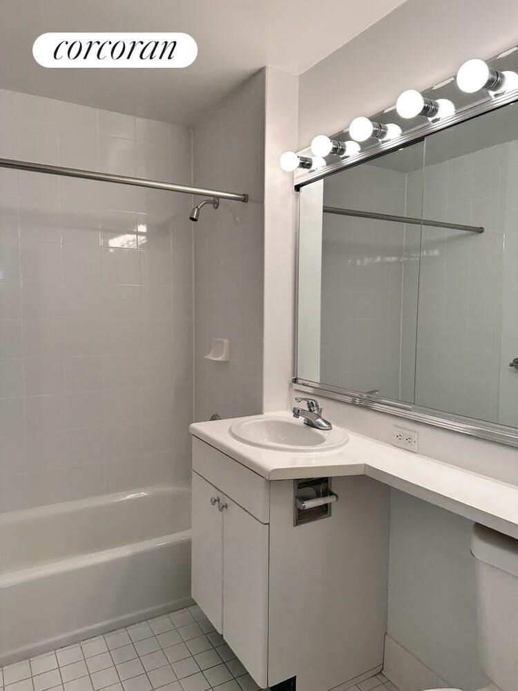 #6 photo, New York City, Kips Bay , NY 10016