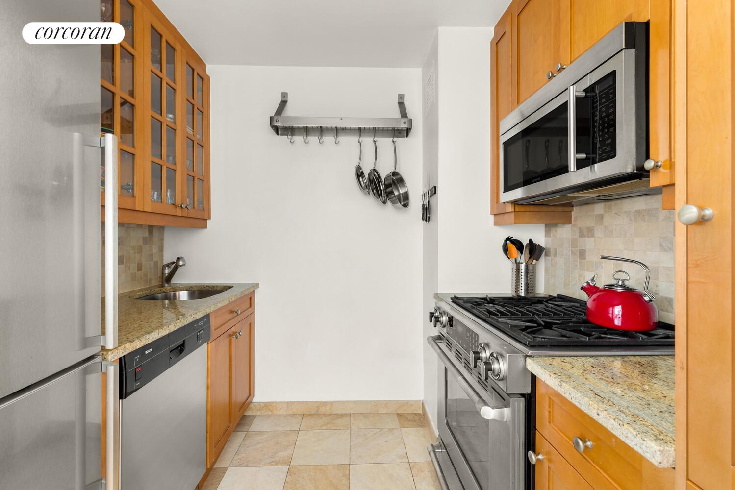 #4 photo, New York City, Gramercy Park , NY 10010