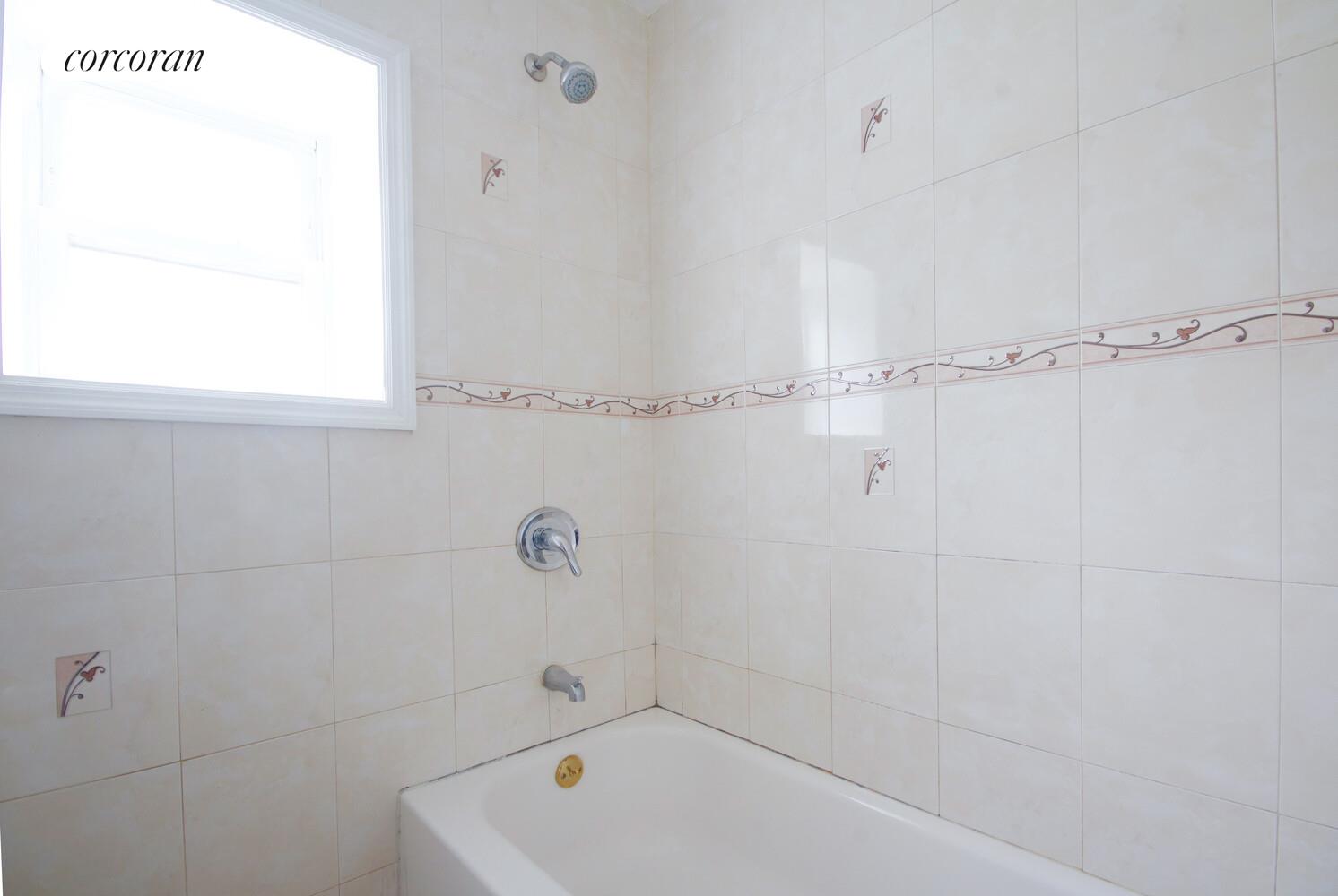 #15 photo, 784 HALSEY Street, Stuyvesant Heights , NY 11233