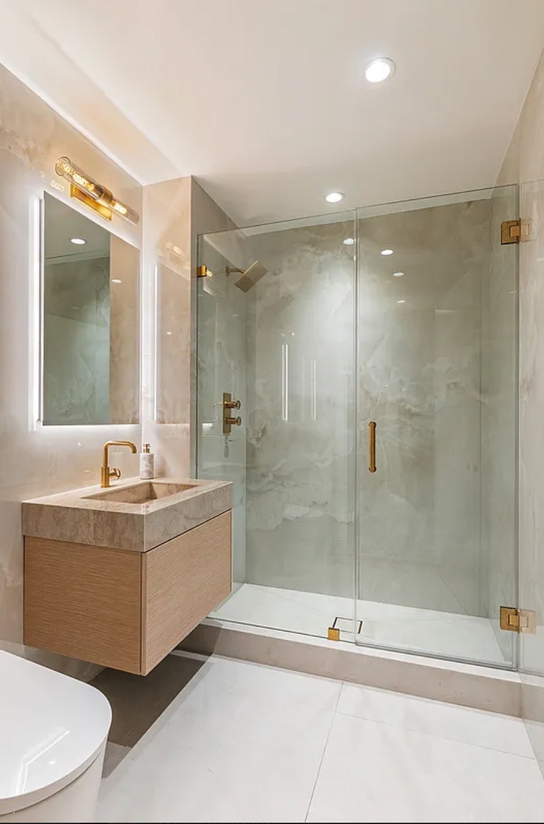 #15 photo, 21 W 17th Street, Flatiron District , NY 10011