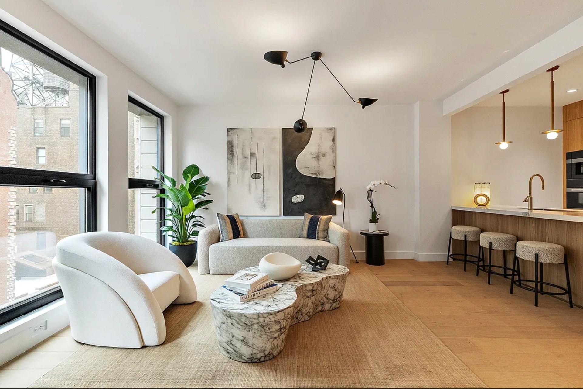 #4 photo, 21 W 17th Street, Flatiron District , NY 10011