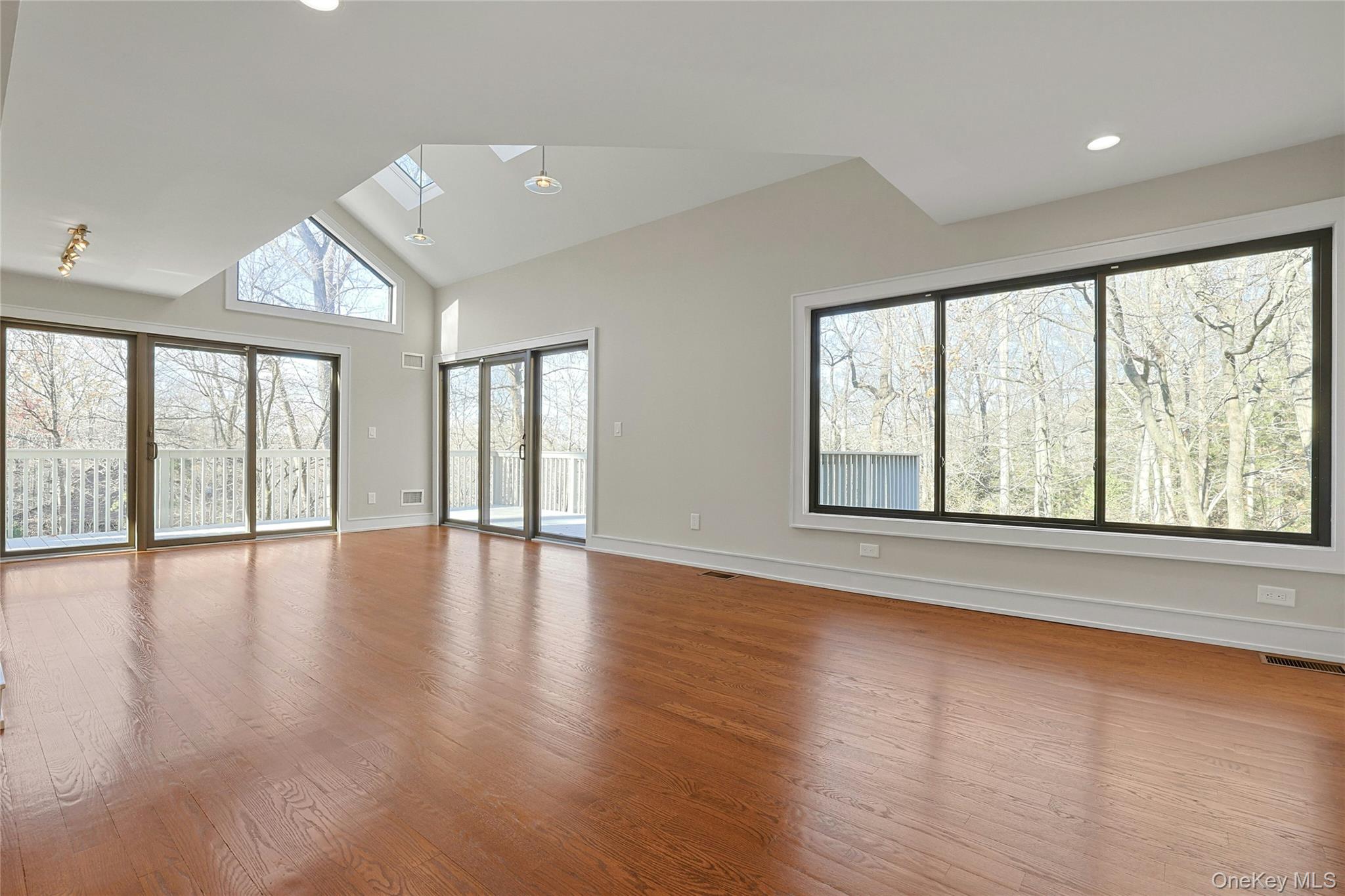 #7 photo, 300 Clausland Mountain Road, Blauvelt , NY 10913