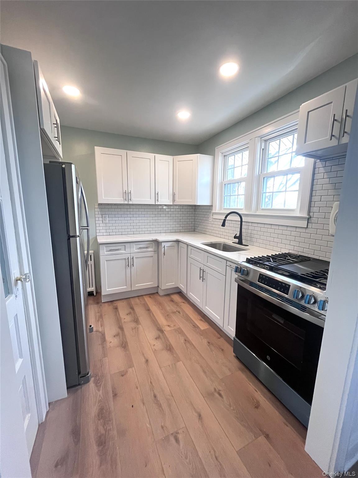 #17 photo, 24 Arnold Avenue, West Babylon , NY 11704