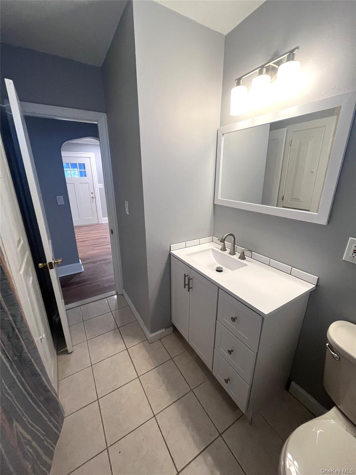 #9 photo, 24 Arnold Avenue, West Babylon , NY 11704