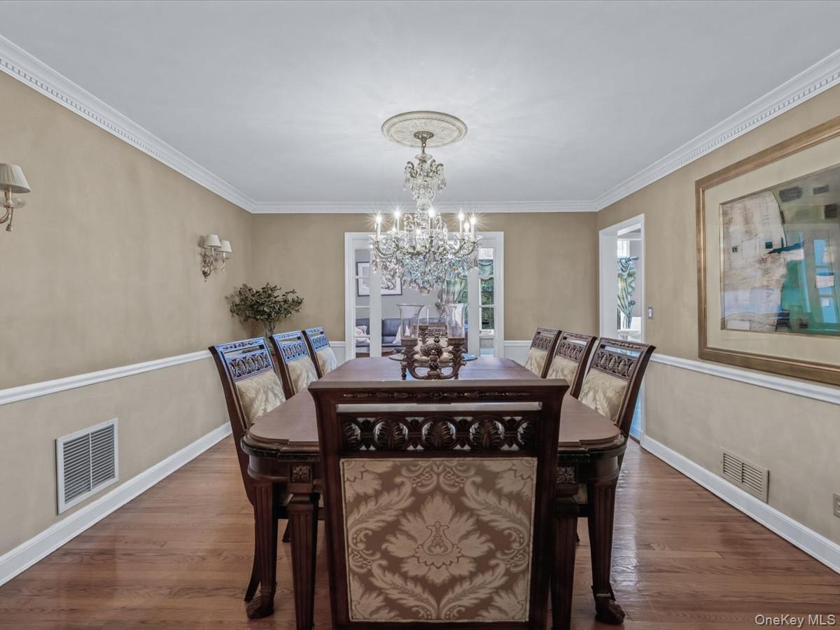 #12 photo, 32 Forbes Boulevard, Eastchester , NY 10709