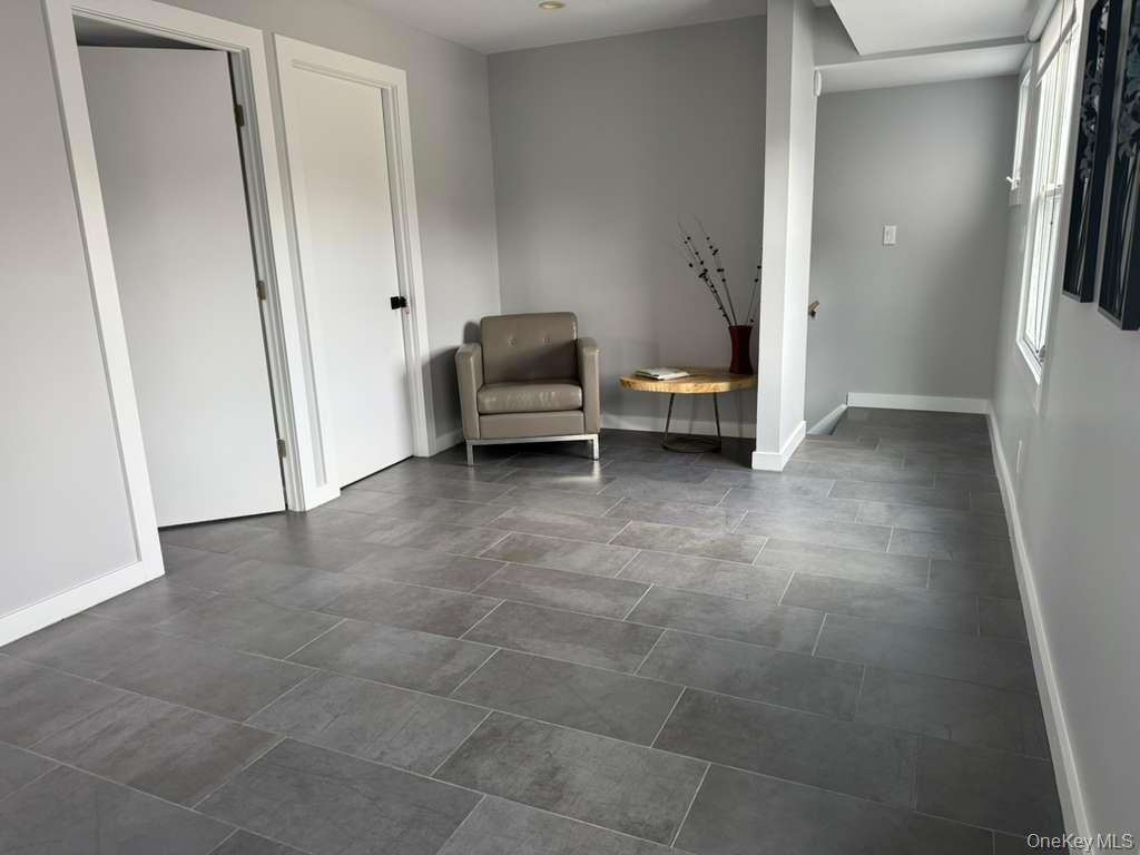 #4 photo, 70 Carman Avenue, Cedarhurst , NY 11516