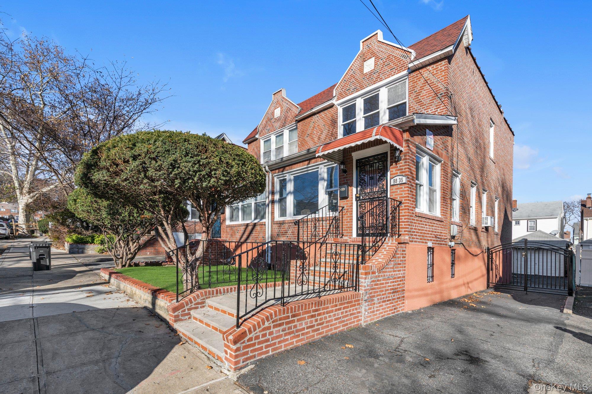 #2 photo, 8835 Vanderveer Street, كوينز Queens Village , NY 11427