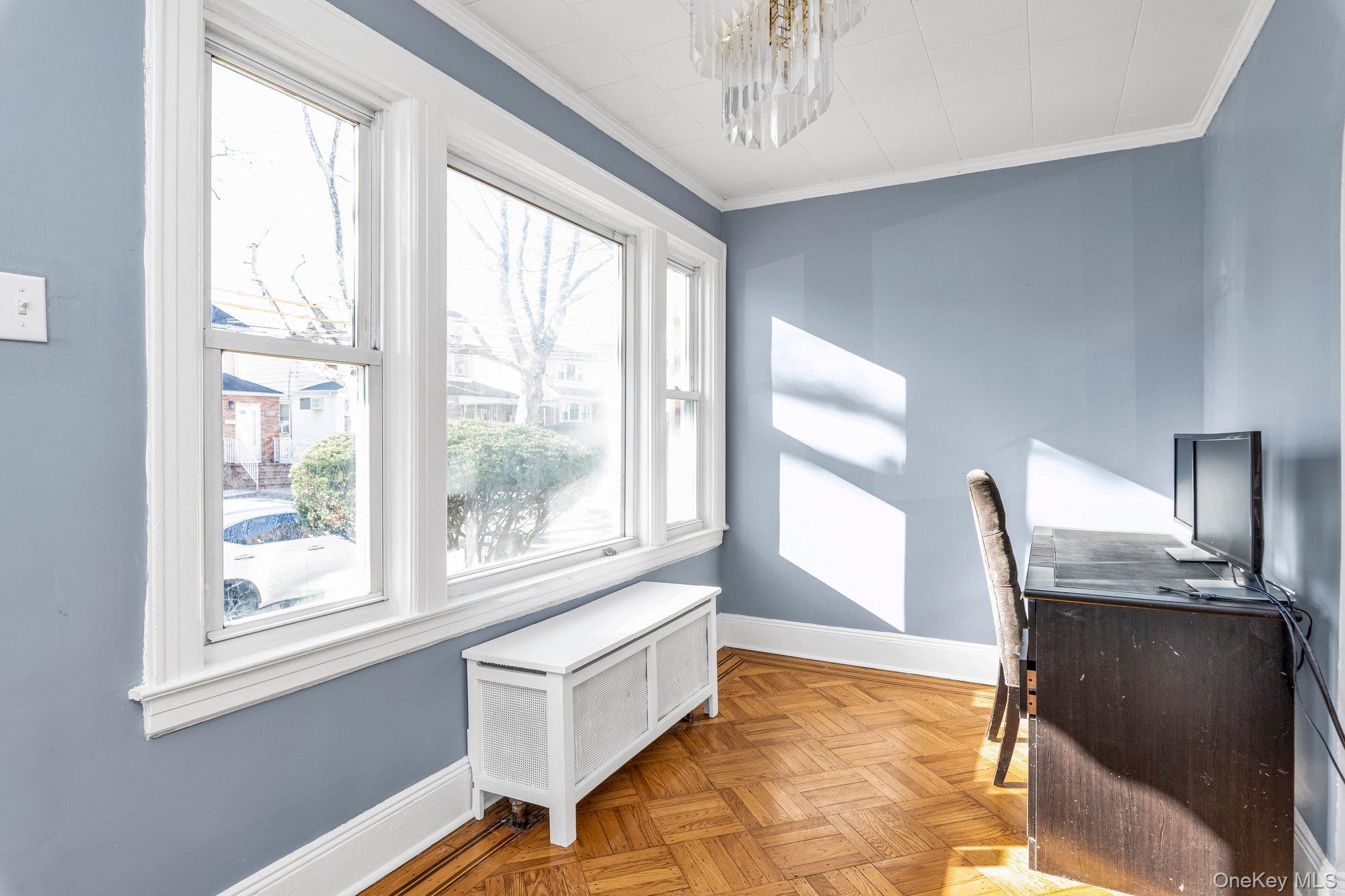 #3 photo, 8835 Vanderveer Street, كوينز Queens Village , NY 11427