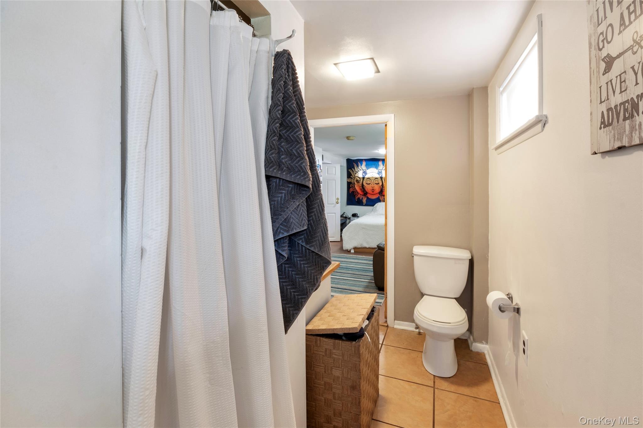 #19 photo, 277 Horseblock Road, Farmingville , NY 11738