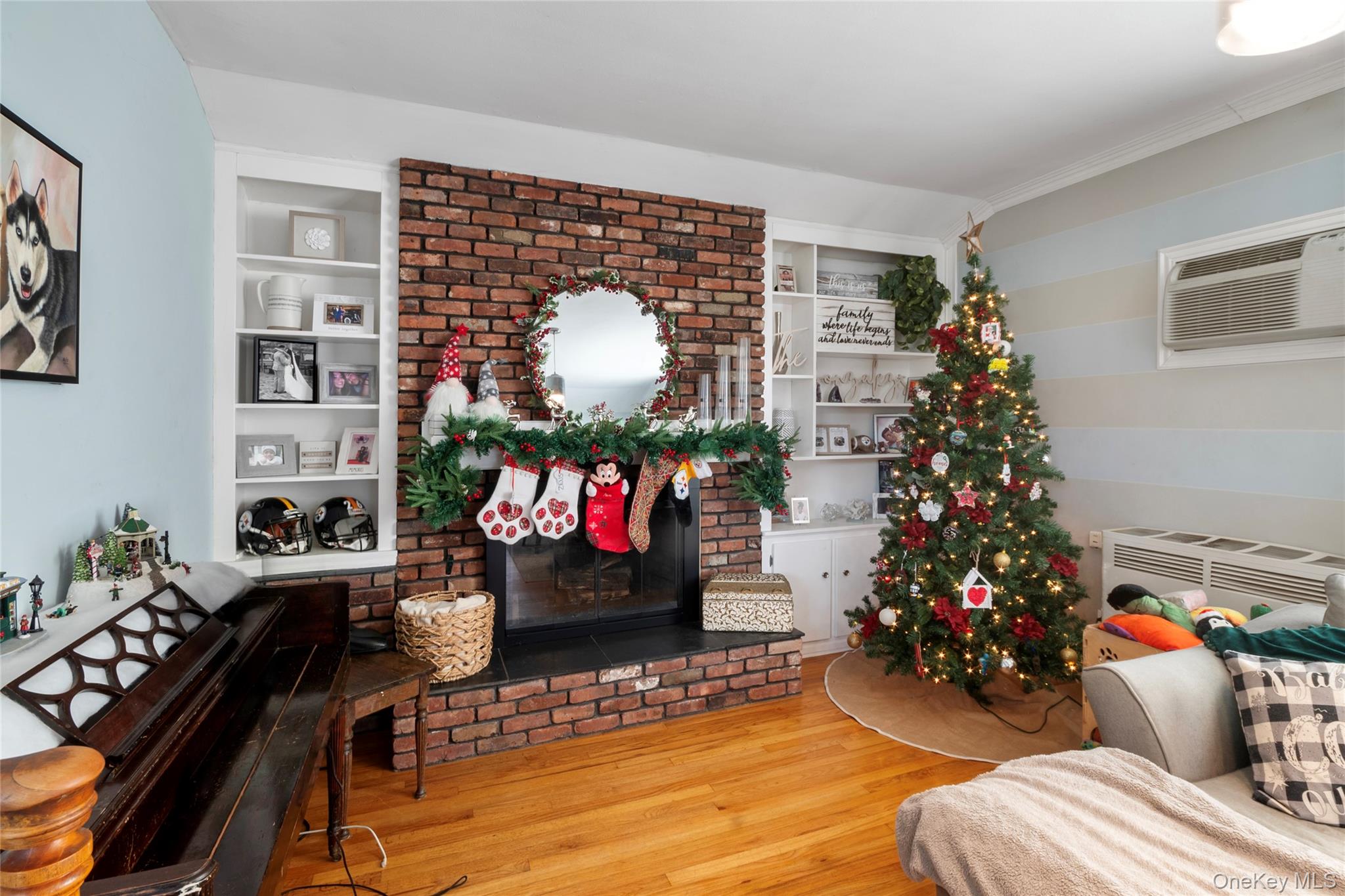 #9 photo, 277 Horseblock Road, Farmingville , NY 11738