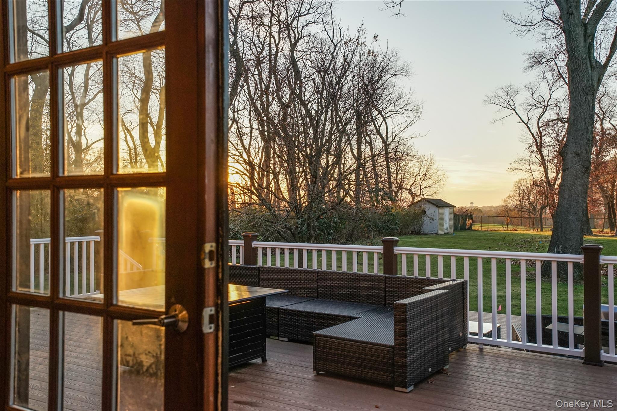 #5 photo, 1041 Glen Cove Avenue, Roslyn Harbor , NY 11576