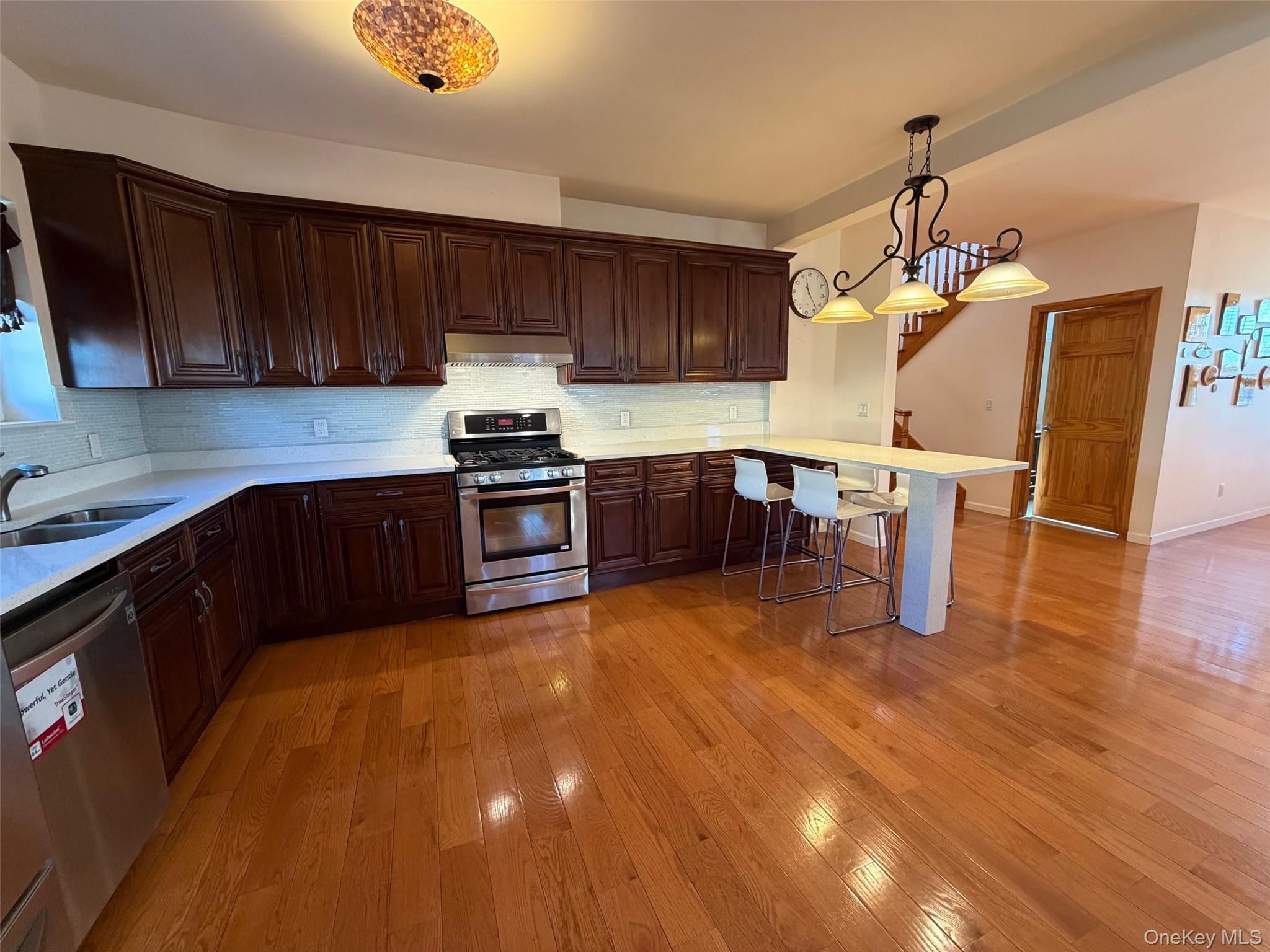 #15 photo, 35-35 155 Street, Flushing , NY 11354