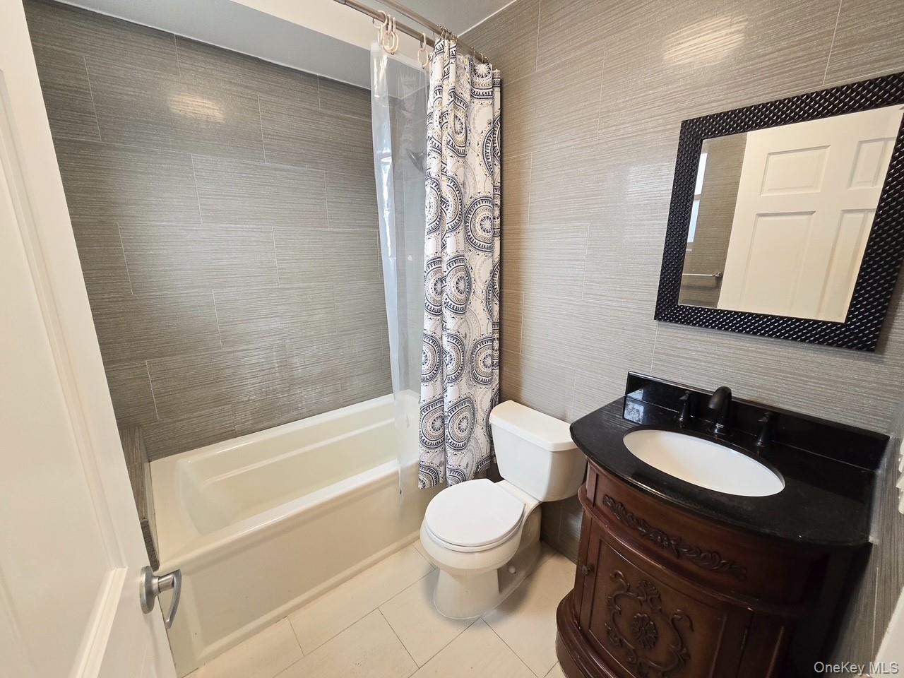 #9 photo, 35-35 155 Street, Flushing , NY 11354