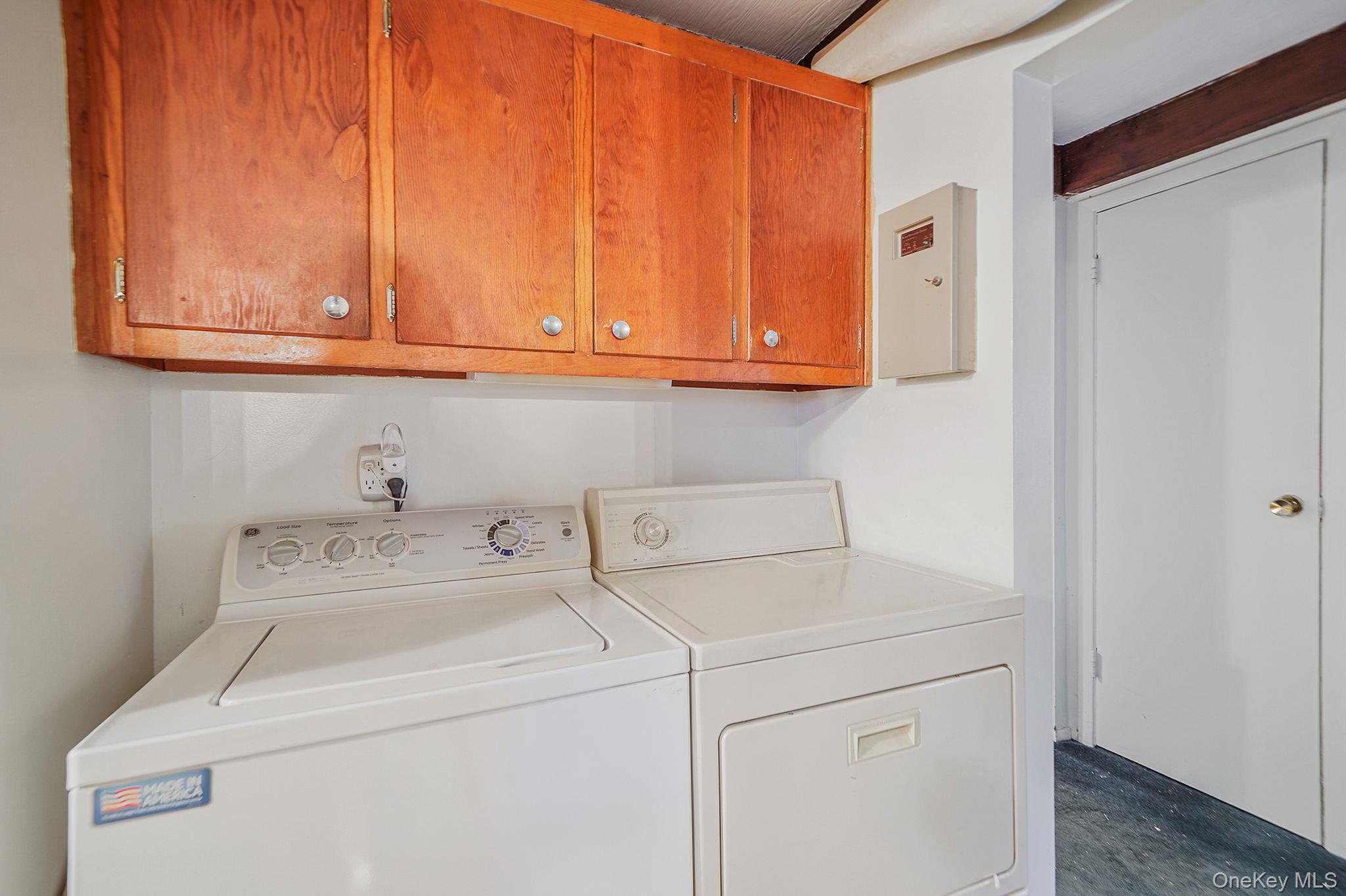 #14 photo, 31 Cabin Lane, East Setauket , NY 11733