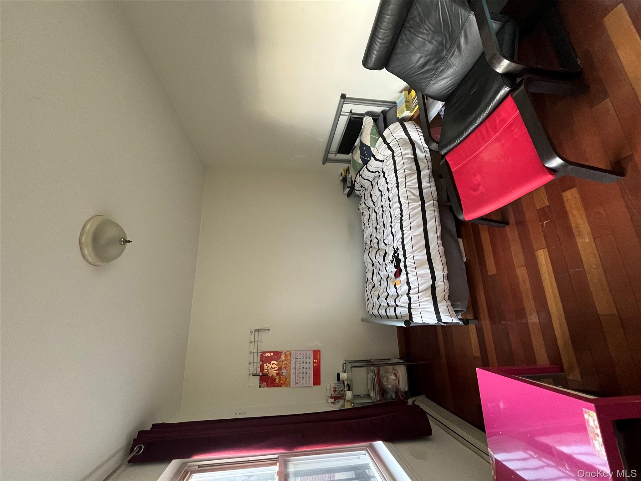 #6 photo, 150-12 59 Avenue, Flushing , NY 11355