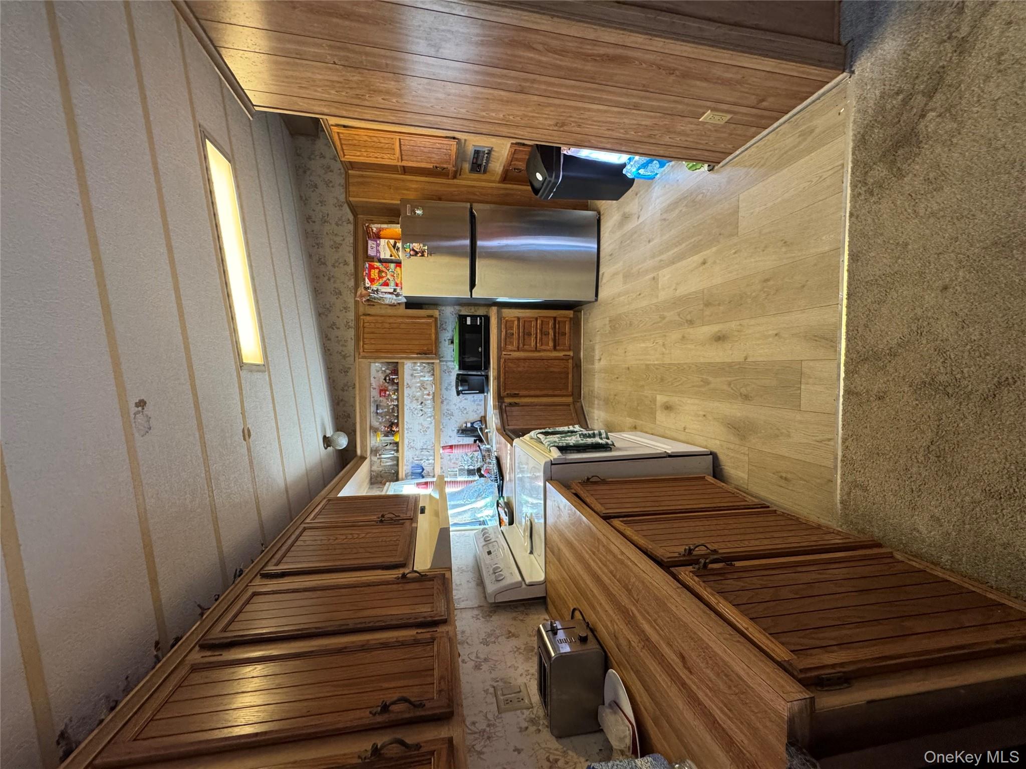 #11 photo, 58 Old Country Road, East Quogue , NY 11942