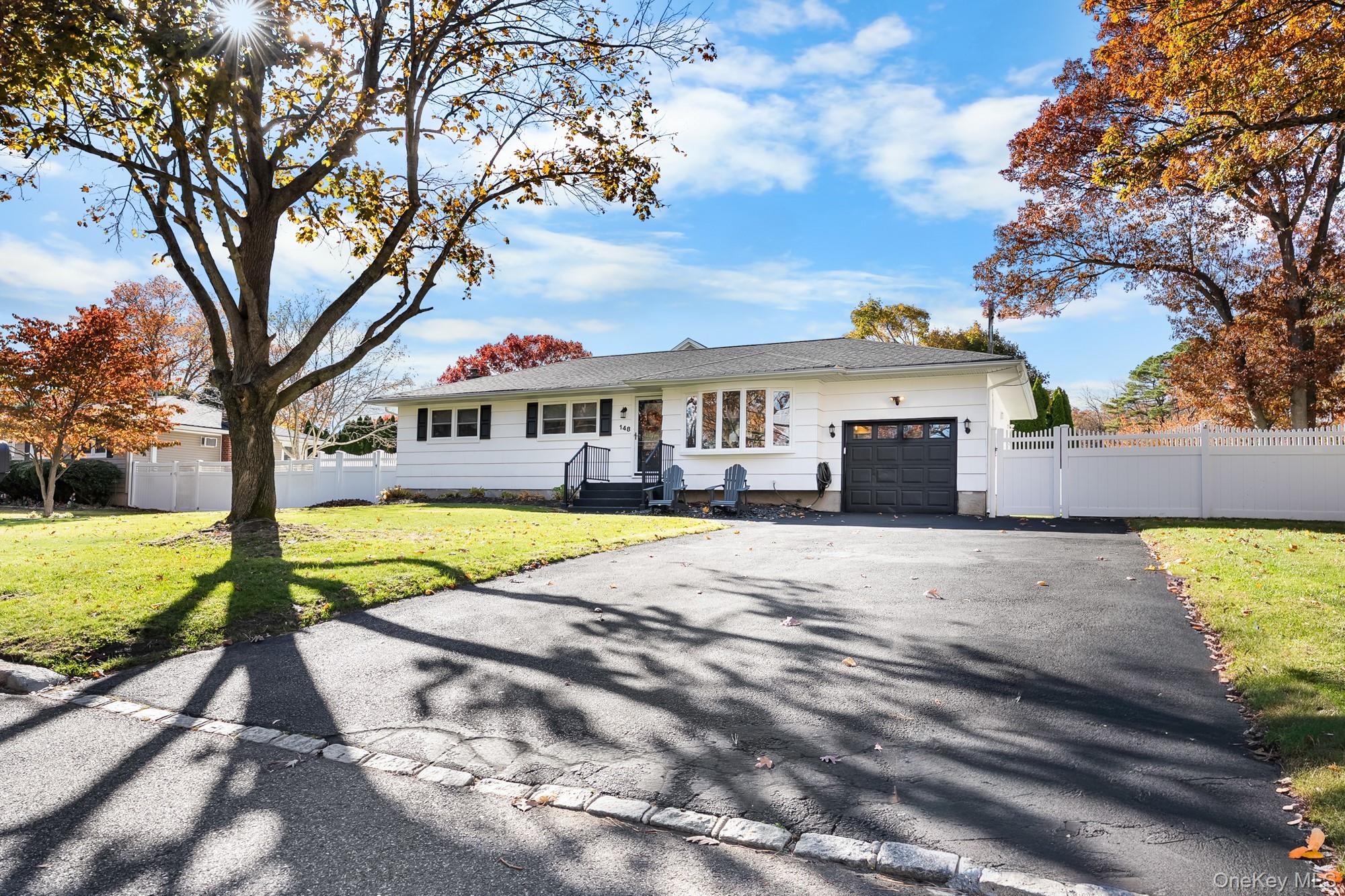 #2 photo, 148 S Hillside Avenue, Nesconset , NY 11767