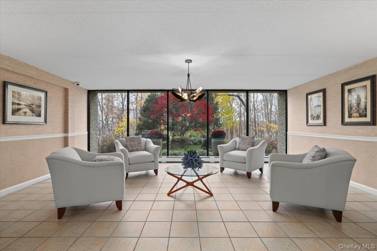 #3 photo, 150 Overlook Avenue, Peekskill , NY 10566