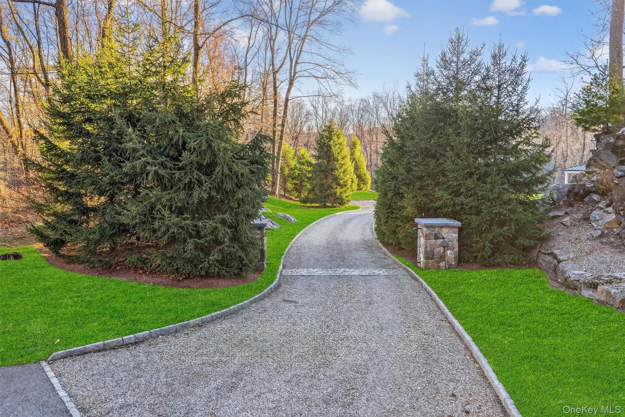 #2 photo, 117 Chestnut Ridge Road, Bedford , NY 10549