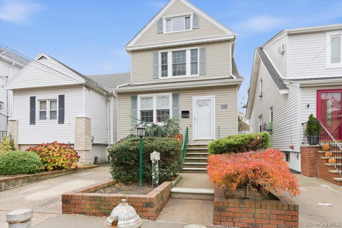 #1 photo, 1617 Mahan Avenue, Bronx , NY 10461